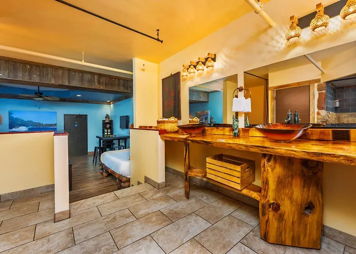 Nomads Hotel